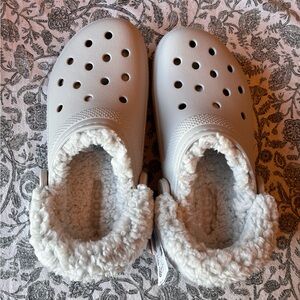 CROCS Classic Fleece Lined Clog in atmosphere
